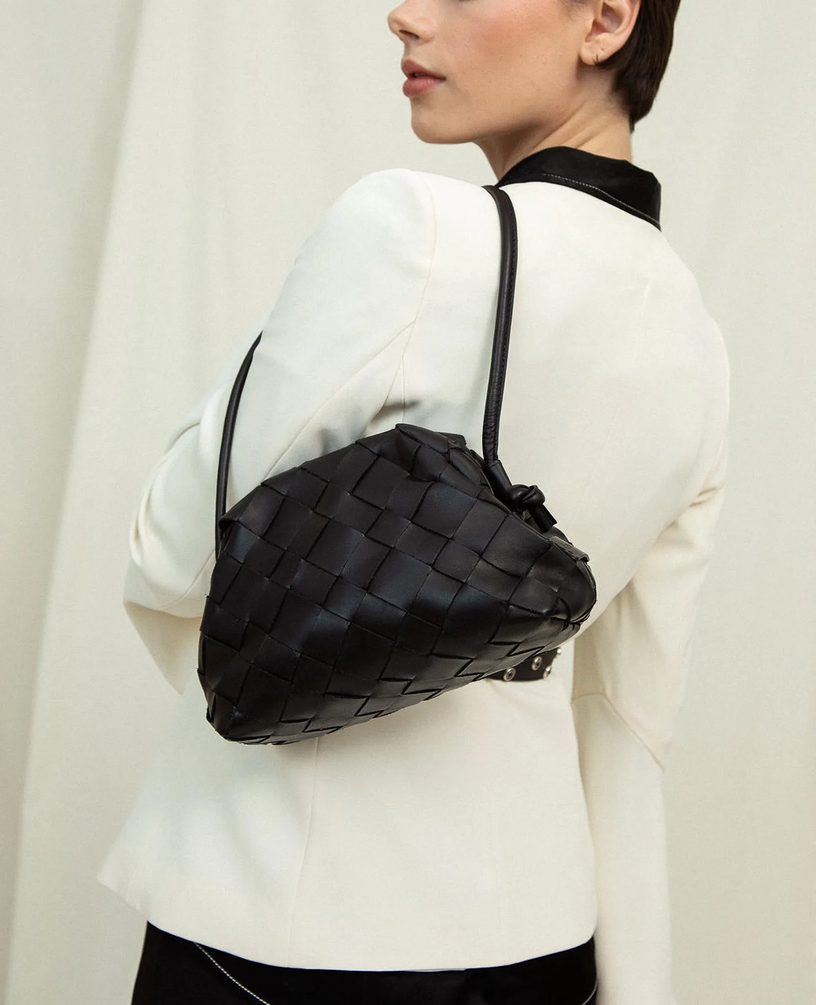 AIMEE Black Clutch