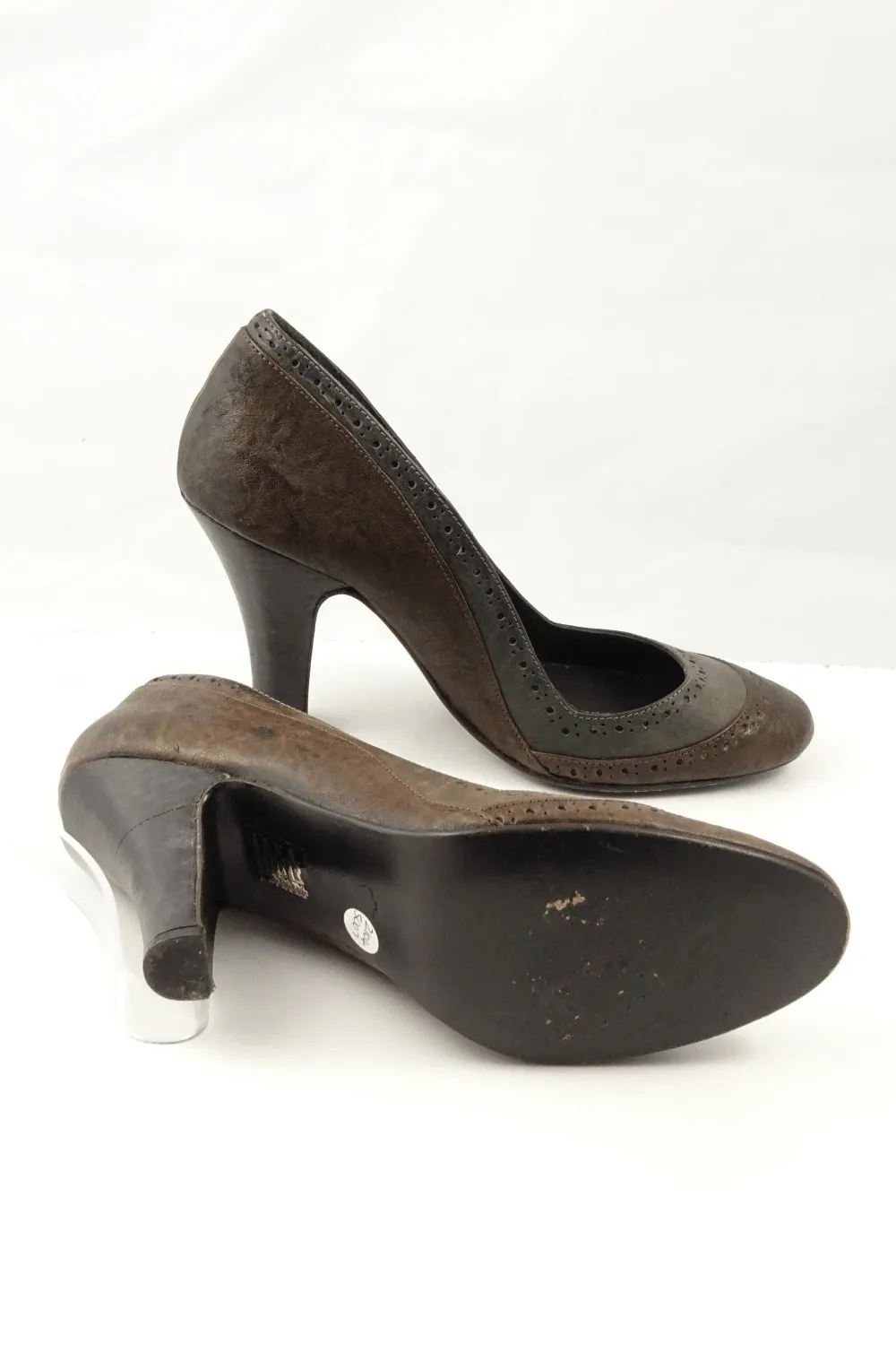 Chloe Brown Pump 38
