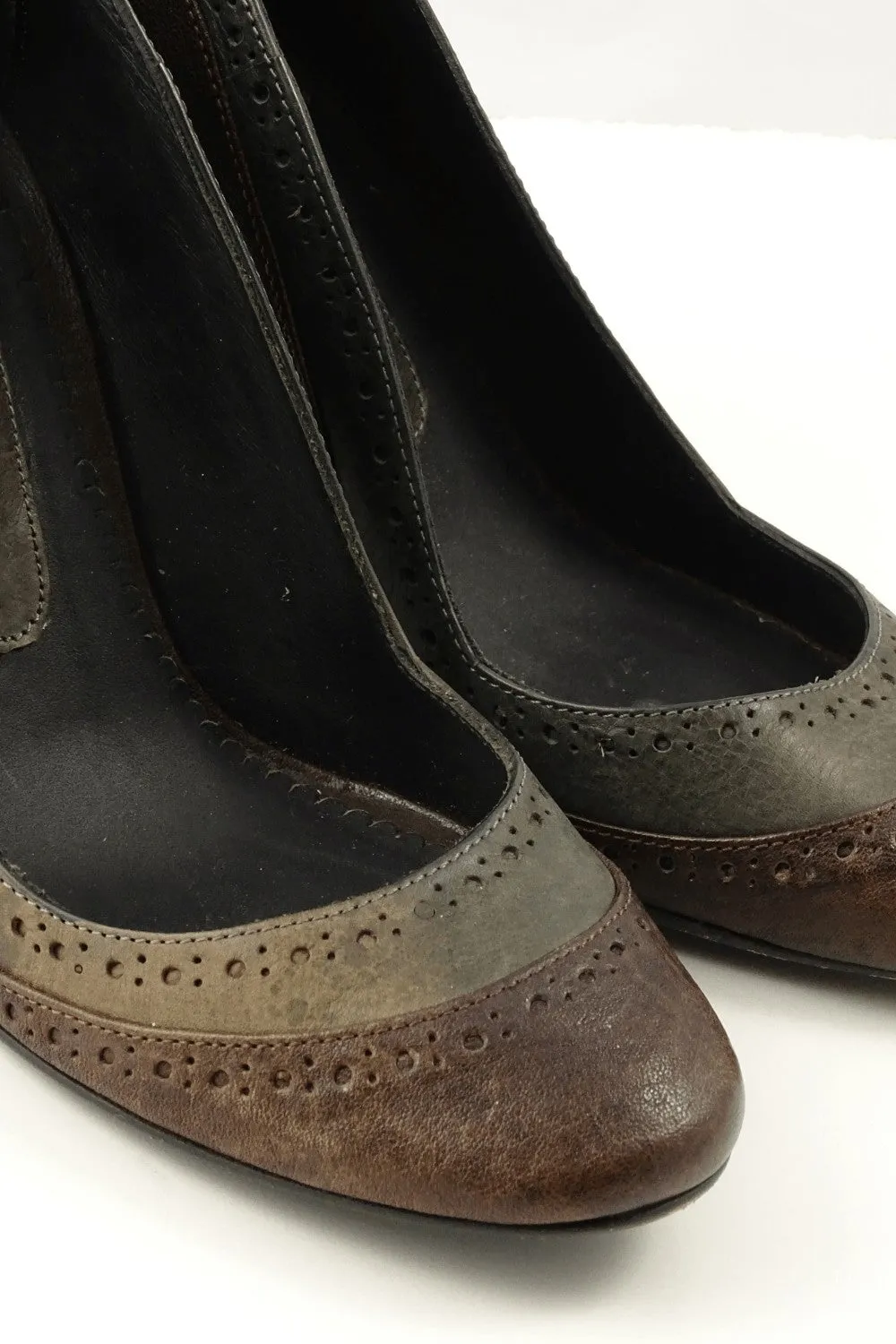 Chloe Brown Pump 38